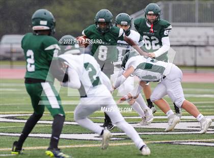 Thumbnail 3 in Lindenhurst William Floyd JV photogallery.