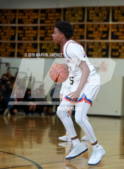 Thumbnail 1 in Ventura County Senior Allstar Game photogallery.