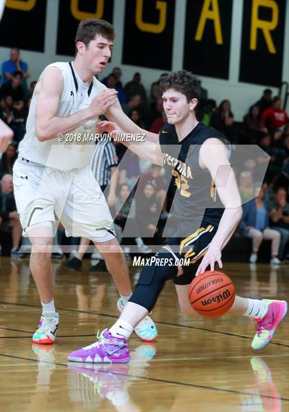 Thumbnail 3 in Ventura County Senior Allstar Game photogallery.