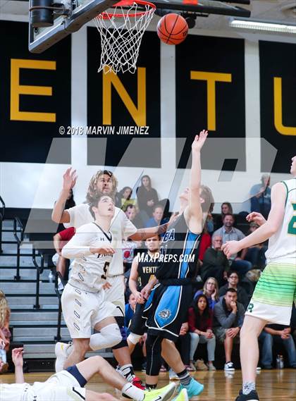 Thumbnail 3 in Ventura County Senior Allstar Game photogallery.