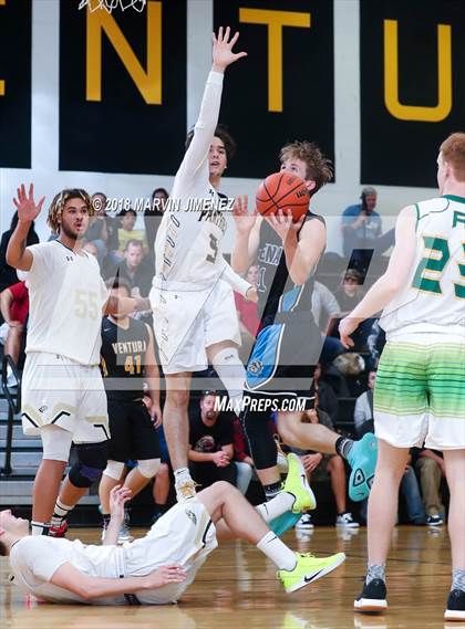 Thumbnail 2 in Ventura County Senior Allstar Game photogallery.