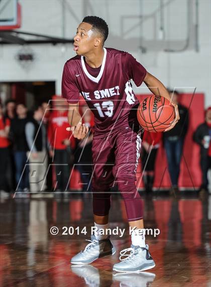 Thumbnail 1 in DeSmet Jesuit @ Chaminade photogallery.