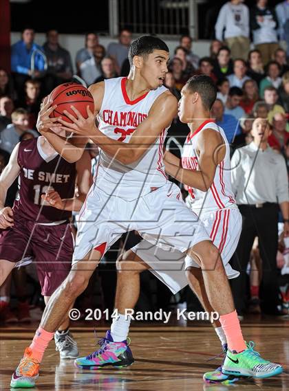 Thumbnail 2 in DeSmet Jesuit @ Chaminade photogallery.