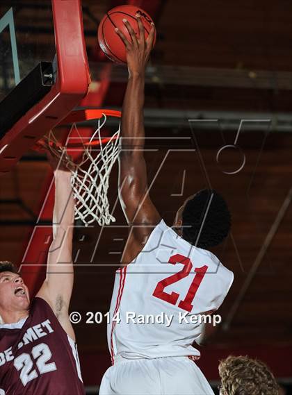 Thumbnail 3 in DeSmet Jesuit @ Chaminade photogallery.