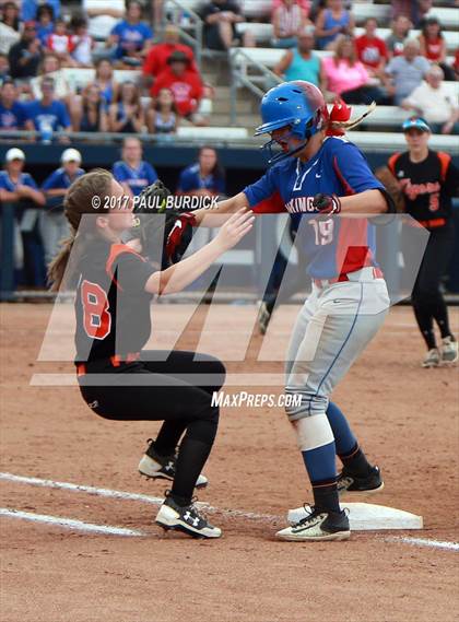 Thumbnail 1 in Tunkhannock vs. Mt. Pleasant (PIAA 4A Final) photogallery.