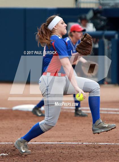 Thumbnail 1 in Tunkhannock vs. Mt. Pleasant (PIAA 4A Final) photogallery.