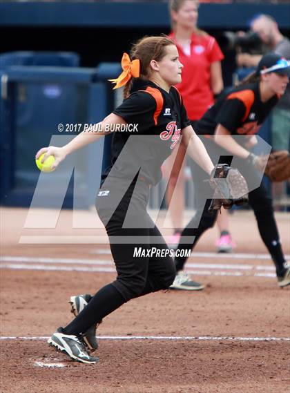 Thumbnail 3 in Tunkhannock vs. Mt. Pleasant (PIAA 4A Final) photogallery.