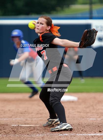 Thumbnail 2 in Tunkhannock vs. Mt. Pleasant (PIAA 4A Final) photogallery.