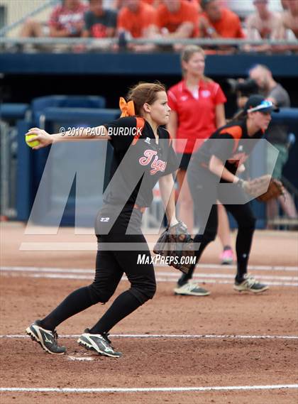Thumbnail 2 in Tunkhannock vs. Mt. Pleasant (PIAA 4A Final) photogallery.