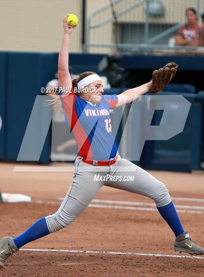 Thumbnail 2 in Tunkhannock vs. Mt. Pleasant (PIAA 4A Final) photogallery.