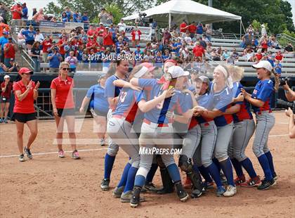 Thumbnail 1 in Tunkhannock vs. Mt. Pleasant (PIAA 4A Final) photogallery.
