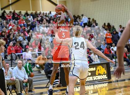 Thumbnail 2 in Anderson @ Lapel photogallery.