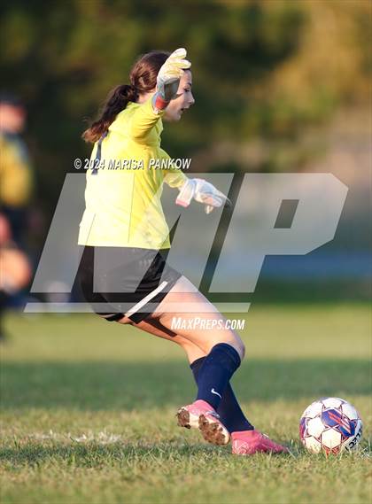 Thumbnail 2 in Bishop Grimes vs Cazenovia photogallery.