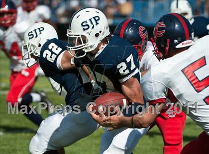 Thumbnail 3 in Central Catholic @ St. John's Prep photogallery.