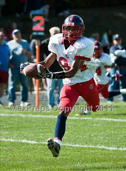 Thumbnail 2 in Central Catholic @ St. John's Prep photogallery.