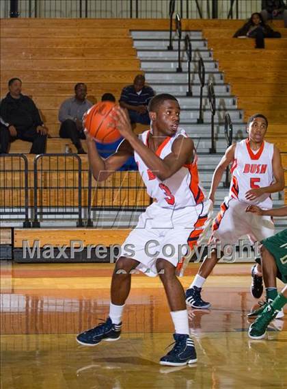 Thumbnail 2 in DeSoto vs Bush  (McDonald's Texas Invitational) photogallery.