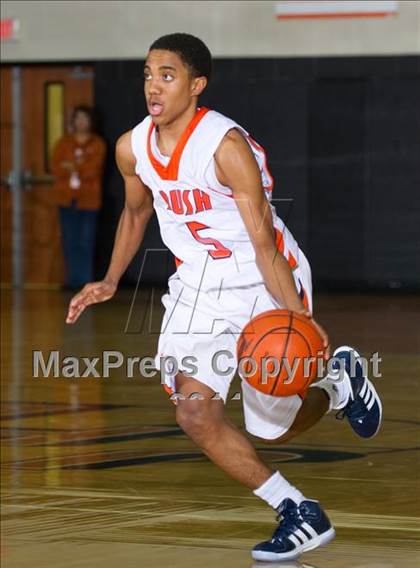 Thumbnail 3 in DeSoto vs Bush  (McDonald's Texas Invitational) photogallery.