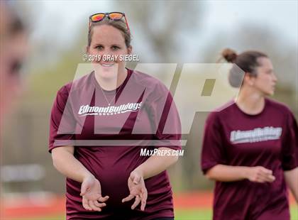 Thumbnail 1 in Putnam City @ Edmond Memorial photogallery.