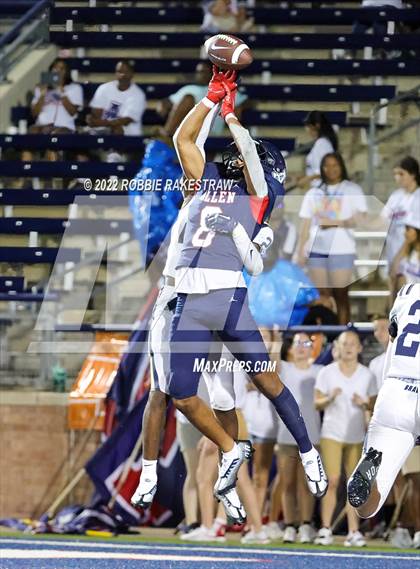 Thumbnail 3 in St. John Bosco @ Allen (Tom Landry Classic) photogallery.