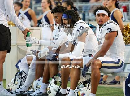 Thumbnail 3 in St. John Bosco @ Allen (Tom Landry Classic) photogallery.