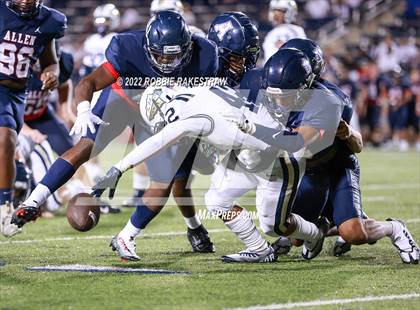 Thumbnail 3 in St. John Bosco @ Allen (Tom Landry Classic) photogallery.