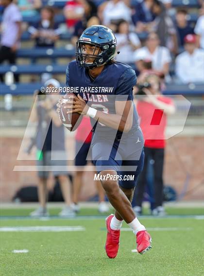 Thumbnail 3 in St. John Bosco @ Allen (Tom Landry Classic) photogallery.