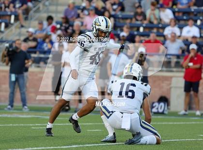 Thumbnail 3 in St. John Bosco @ Allen (Tom Landry Classic) photogallery.