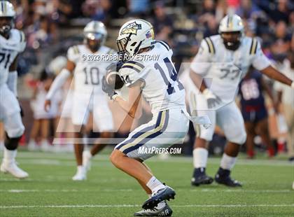 Thumbnail 2 in St. John Bosco @ Allen (Tom Landry Classic) photogallery.