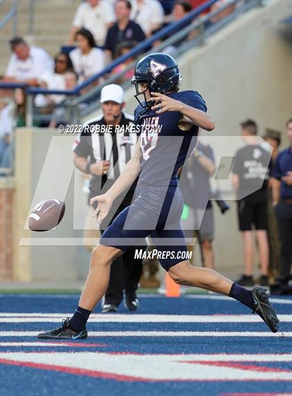 Thumbnail 1 in St. John Bosco @ Allen (Tom Landry Classic) photogallery.