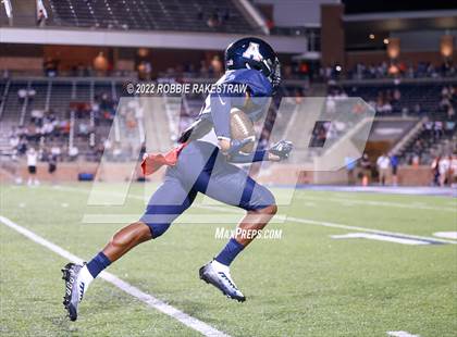 Thumbnail 3 in St. John Bosco @ Allen (Tom Landry Classic) photogallery.