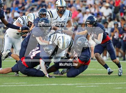 Thumbnail 2 in St. John Bosco @ Allen (Tom Landry Classic) photogallery.