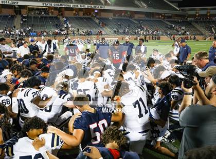 Thumbnail 3 in St. John Bosco @ Allen (Tom Landry Classic) photogallery.