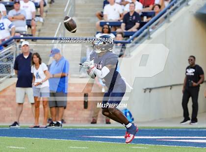 Thumbnail 1 in St. John Bosco @ Allen (Tom Landry Classic) photogallery.