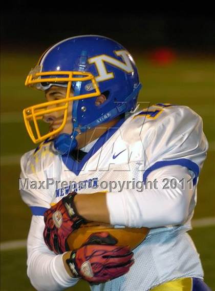 Thumbnail 3 in Newington @ Middletown photogallery.