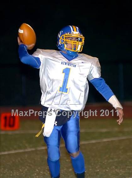 Thumbnail 2 in Newington @ Middletown photogallery.