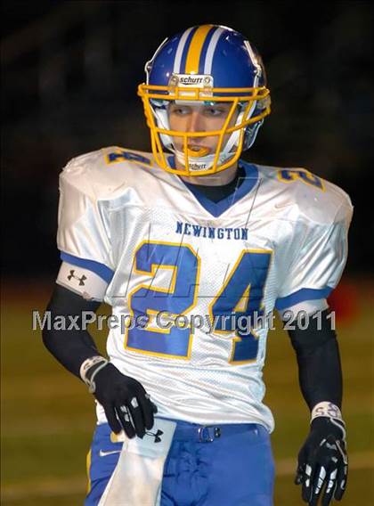 Thumbnail 3 in Newington @ Middletown photogallery.