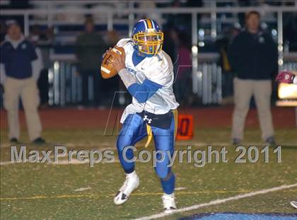 Thumbnail 3 in Newington @ Middletown photogallery.