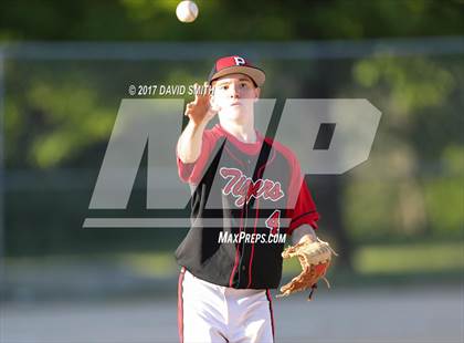 Thumbnail 3 in Lexington @ Plattsburg photogallery.