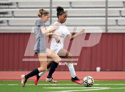 Thumbnail 2 in Pflugerville vs. Johnson (College Station Classic) photogallery.