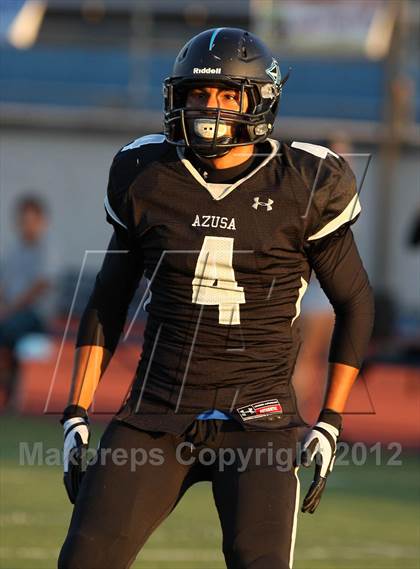Thumbnail 2 in Azusa vs. Don Lugo photogallery.