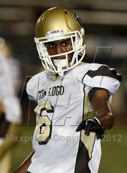 Thumbnail 2 in Azusa vs. Don Lugo photogallery.