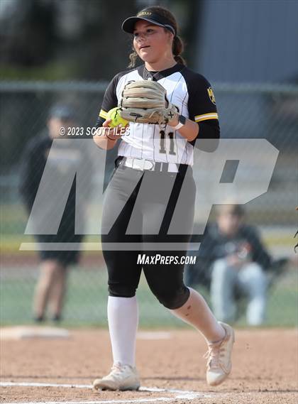 Thumbnail 3 in Brecksville-Broadview Heights @ Watkins Memorial photogallery.