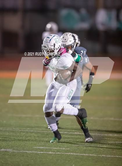 Thumbnail 1 in Lincoln vs. Helix (CIF SDS Division 1 finals) photogallery.