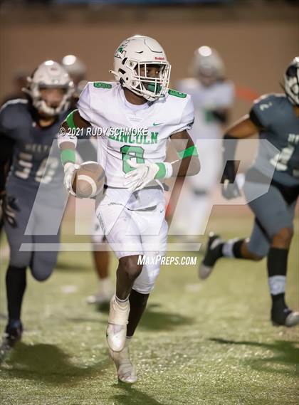 Thumbnail 1 in Lincoln vs. Helix (CIF SDS Division 1 finals) photogallery.