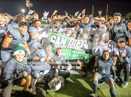 Thumbnail 2 in Lincoln vs. Helix (CIF SDS Division 1 finals) photogallery.
