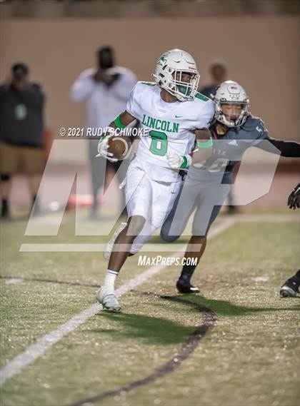 Thumbnail 2 in Lincoln vs. Helix (CIF SDS Division 1 finals) photogallery.