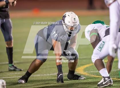 Thumbnail 3 in Lincoln vs. Helix (CIF SDS Division 1 finals) photogallery.