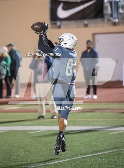 Thumbnail 2 in Lincoln vs. Helix (CIF SDS Division 1 finals) photogallery.