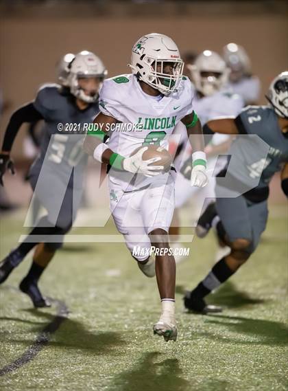 Thumbnail 1 in Lincoln vs. Helix (CIF SDS Division 1 finals) photogallery.