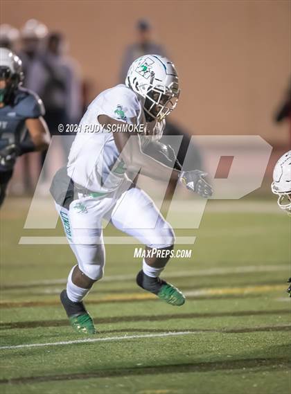 Thumbnail 2 in Lincoln vs. Helix (CIF SDS Division 1 finals) photogallery.